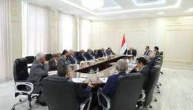 اليمن.. العليمي يثمّن استجابة تحالف دعم الشرعية لحماية المدنيين بحضرموت