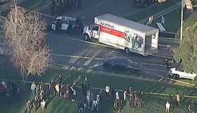 شاحنة تدهس متظاهرين خلال احتجاج مناهض للنظام الإيراني في لوس أنجلوس