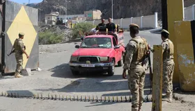 الإمارات تنفي الاتهامات بشأن اليمن: حريصون على أمن واستقرار السعودية