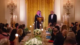 بالصور والفيديو.. تفاصيل مأدبة عشاء البيت الأبيض لاستقبال ولي العهد السعودي