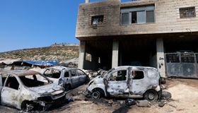 هجمات المستوطنين على قرى الضفة الغربية.. قتل وتخريب وحرق ممتلكات