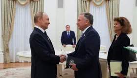 اجتماعات أميركية أوكرانية قبل لقاء ويتكوف مع بوتين لإنهاء ترتيبات الأراضي والضمانات