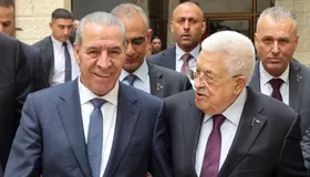 إعلان دستوري بتولي نائب الرئيس قيادة السلطة الفلسطينية حال شغور المنصب