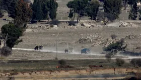 توغل إسرائيلي جديد جنوبي سوريا لـ"تفتيش منازل" في القنيطرة