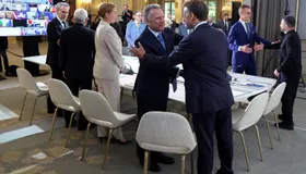 الحرب الروسية الأوكرانية.. أوروبا وأميركا تبحثان عن أرضية مشتركة في محادثات برلين