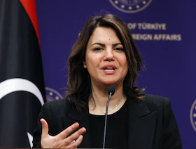 ليبيا.. الدبيبة يوقف وزيرة الخارجية بعد لقاء مع نظيرها الإسرائيلي