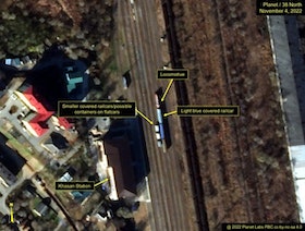 صور أقمار صناعية ترصد قطاراً يعبر حدود كوريا الشمالية إلى روسيا