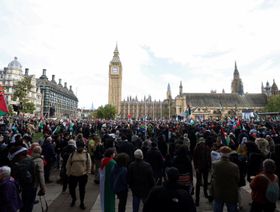 سوناك يصف الاحتجاجات المؤيدة للفلسطينيين في ذكرى يوم الهدنة بـ"الاستفزازية"