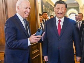 لقاء بين مسؤولي دفاع في أميركا والصين يعزز التوقعات بتحسن الاتصالات العسكرية