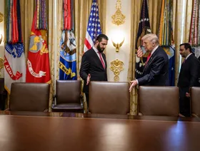 إدارة ترمب تعلن انضمام سوريا للتحالف ضد داعش وتنسيق مكافحة الإرهاب عبر سفارتها بواشنطن