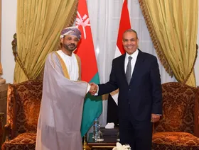 مصر وسلطنة عُمان تؤكدان تطابق الرؤى لتثبيت دعائم الاستقرار في المنطقة