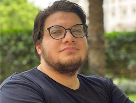 مصر.. حبس مُدان بالإرهاب بعد "هبوط اضطراري" لرحلته