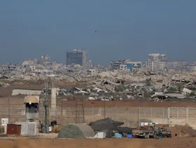مصدر لـ"الشرق": حماس ستسلم المحتجزين الإسرائيليين الأحياء دفعة واحدة الاثنين