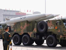 قادر على "تطويق تايوان".. Y-21 الصيني الفرط صوتي أحدث صاروخ يطلق جواً