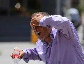 إيران.. موجة حر شديدة تجبر السلطات على إغلاق مؤسسات عامة وبنوك