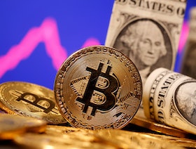 "الدولار الرقمي".. خطة إدارة بايدن لضبط سوق العملات المشفرة