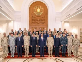 السيسي يبحث أمن الحدود والجبهة الداخلية: قادرون على مواجهة أي تحديات