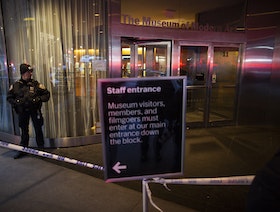 إصابة موظفتين بمتحف الفن الحديث في نيويورك إثر عملية طعن