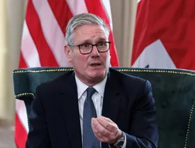 ستارمر ينضم إلى تيك توك رغم استمرار حظر التطبيق في الأجهزة الحكومية