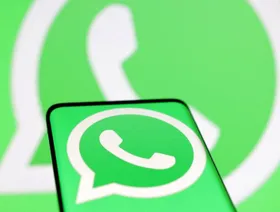 "واتساب" يتيح تحرير وكتابة الرسائل بالذكاء الاصطناعي