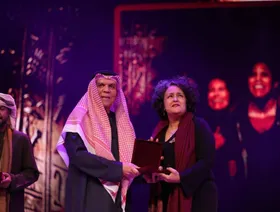 "الهاربات" من تونس يفوز بجائزة مهرجان المسرح العربي