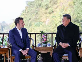 ماكرون يطالب أوروبا بـ"أجندة اقتصادية جديدة" ويحذر من "نزاع وخيم" مع الصين