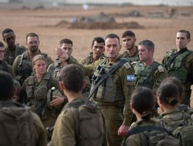 الجيش الإسرائيلي: نعمل على تطويق قطاع غزة من كل الاتجاهات