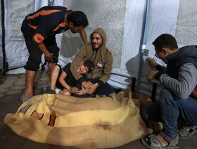 إسرائيل تقتل 25 فلسطينياً في غارات جوية جديدة على غزة