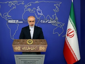 إيران وأميركا تنفذان صفقة تبادل السجناء والإفراج عن أموال مجمدة