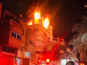 ضحايا في حريق بمخيم جباليا شمال غزة.. وعباس يعلن الحداد