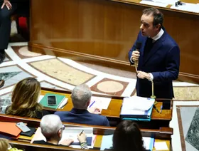 فرنسا.. فشل إقرار "ميزانية 2026" يهدد خطط الدفاع ويزيد الضغوط على لوكورنو