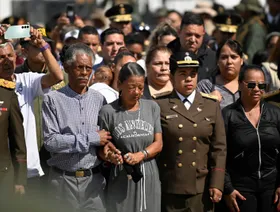 وزير داخلية فنزويلا: هجوم واشنطن أودى بحياة 100 شخص بينهم مدنيون