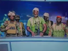 بنين.. عسكريون يعلنون إقالة الرئيس والسيطرة على الحكم