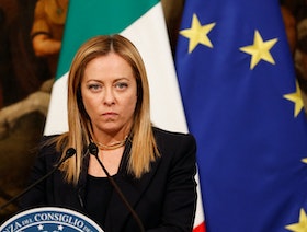 رئيسة وزراء إيطاليا تطرق باب الجزائر لتعزيز أمن الطاقة