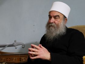 سوريا.. الهجري يطالب بدعم دولي لإقامة "إقليم منفصل" للدروز في السويداء