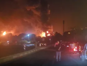 إسرائيل توسع نطاق هجماتها داخل إيران وتستهدف منشآت الطاقة
