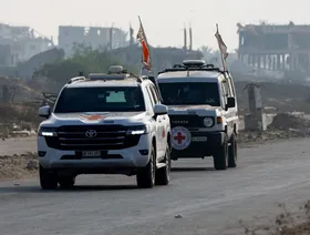 تل أبيب تتسلم رفات إسرائيلي سقط في غزة قبل أكثر من 10 سنوات