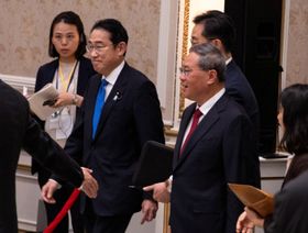 قادة كوريا الجنوبية والصين واليابان يجتمعون في أول قمة منذ 5 سنوات
