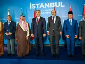 اجتماعات إسطنبول بشأن غزة تبحث تثبيت اتفاق وقف النار وإيصال المساعدات