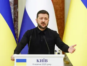 زيلينسكي: مستعدون لمحادثات سلام دون التنازل عن أراضينا