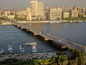 مصر ترفع الحد الأدنى لأجور العاملين بالقطاع الخاص إلى 7 آلاف جنيه