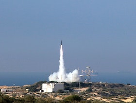ما هي منظومة صواريخ "Arrow-3" التي اشترتها ألمانيا من إسرائيل؟