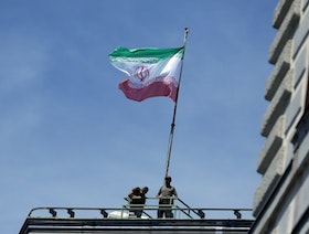  بريطانيا تفرض عقوبات جديدة على إيران.. وطهران تحتّج