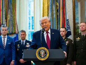 ترمب: لا أستبعد حرباً مع فنزويلا.. وسنصادر المزيد من ناقلات النفط