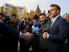 ماكرون ينفي التحذير من "خيانة أميركية محتملة" لأوكرانيا