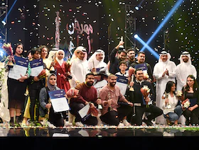 الكويت.. عرض "أناركيا" يحصد 10 جوائز في أيام المسرح للشباب 