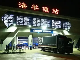 الأسوأ خلال 10 سنوات.. حادث قطار بالصين يودي بحياة 11