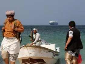 رغم الصعوبات.. هجمات الحوثيين تدفع واشنطن نحو تحركات "عالية المخاطر" في اليمن