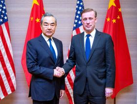 محادثات صينية أميركية "مثمرة" في بانكوك.. وتأكيد لأهمية قنوات الاتصال
