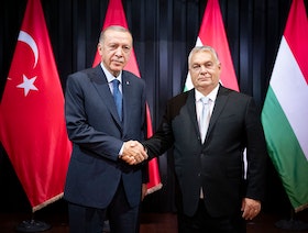 تركيا والمجر: سنحسم قرارنا بشأن عضوية السويد في الناتو هذا الخريف